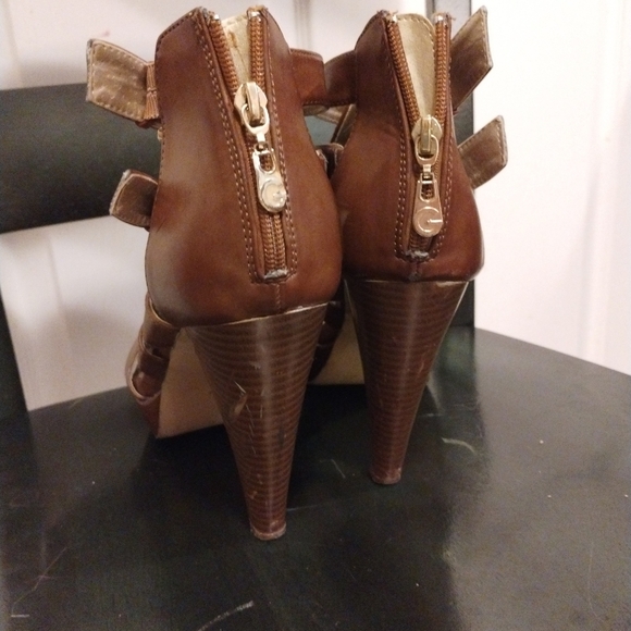 G by Guess brown Dixie platforms - Picture 3 of 7
